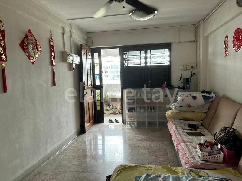 Common Room (HDB) for Rent in  59 Marine Terrace - Image 3