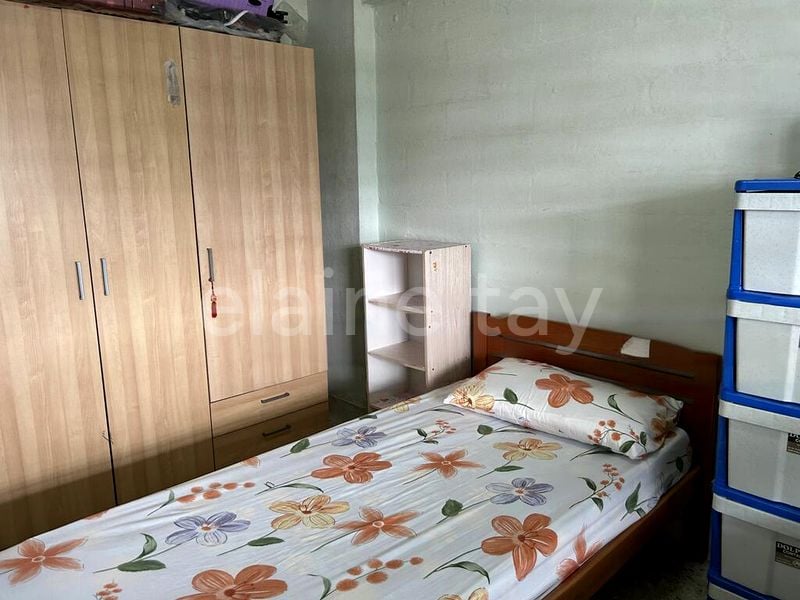 Common Room (HDB) for Rent in  59 Marine Terrace - Image 1