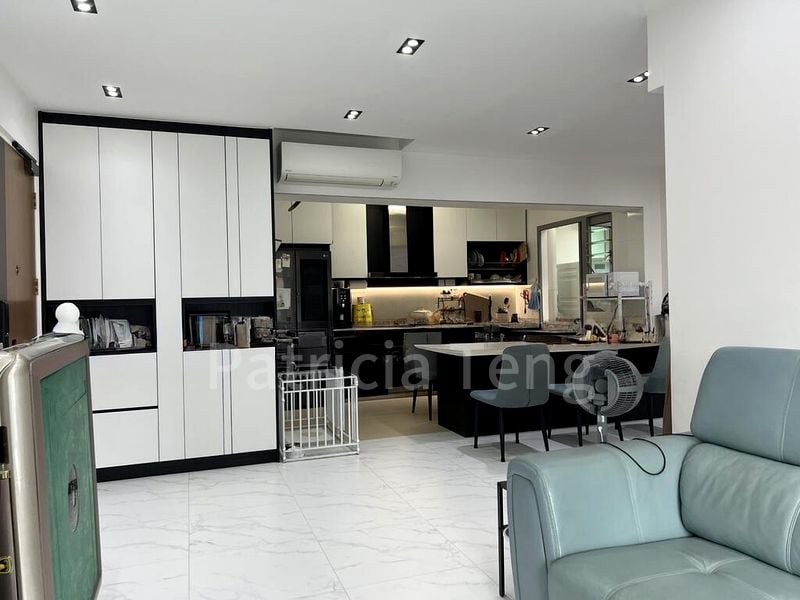 Premium HDB for Sale in  36 Margaret Drive - Image 10