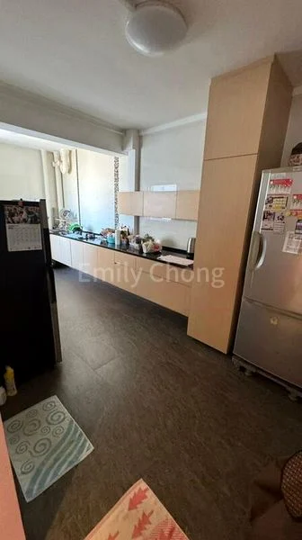 5 Room (5I) HDB for Rent in  116 Jurong East Street 13 - Image 8