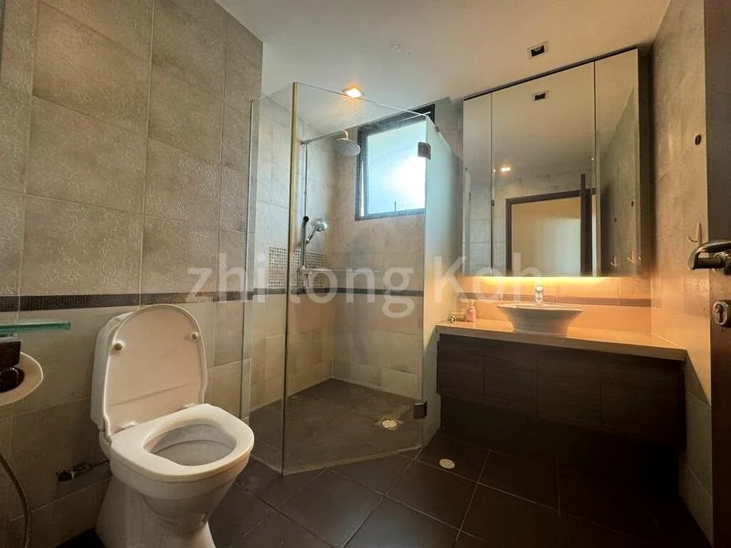 4+1 Bed Semi-Detached House (Landed) for Rent in  Sennett Avenue - Image 7