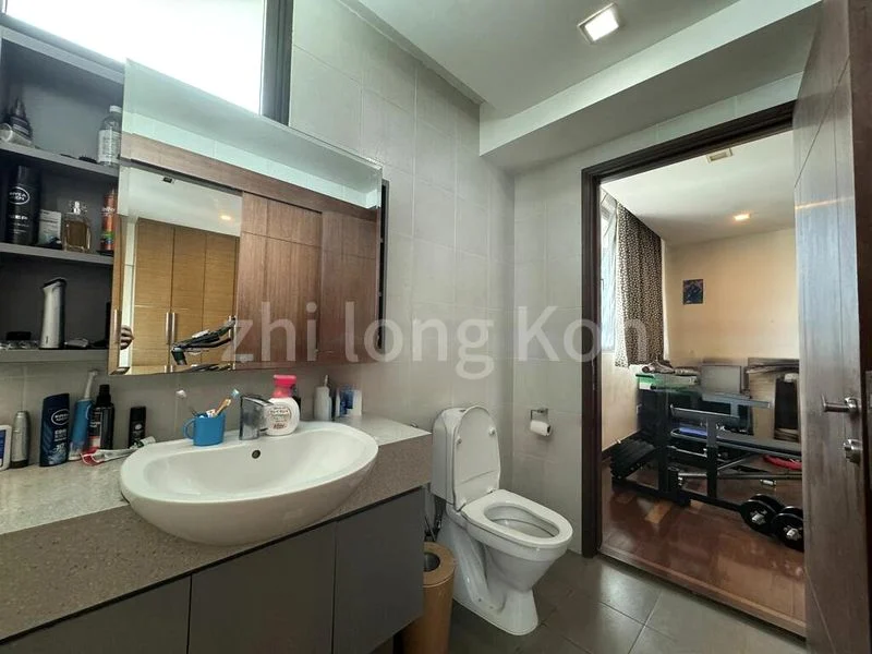 4+1 Bed Semi-Detached House (Landed) for Rent in  Sennett Avenue - Image 4