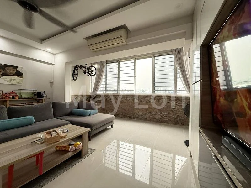 Maisonette HDB for Sale in  330 Bukit Batok Street 33 - Image 6