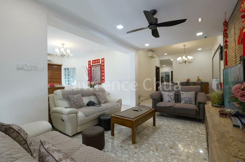 5 Bed Semi-Detached House (Landed) for Sale in  Seletar Hills Estate - Image 2