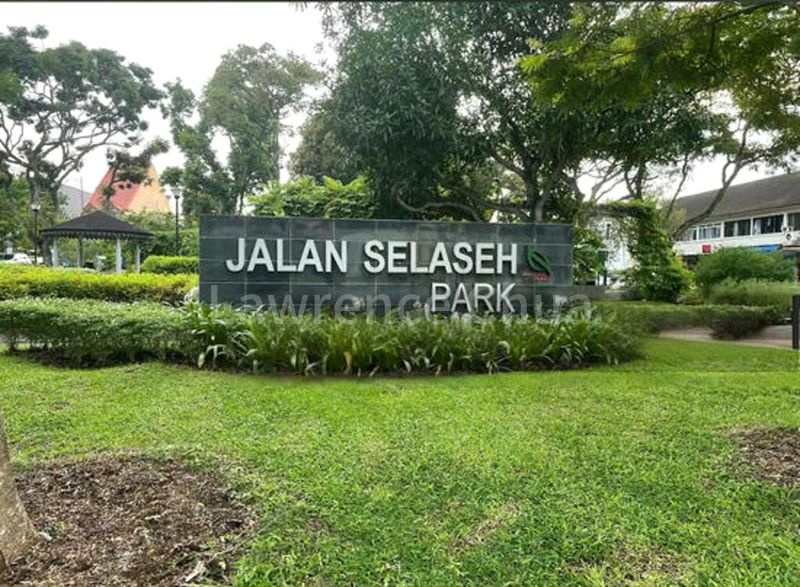 5 Bed Semi-Detached House (Landed) for Sale in  Seletar Hills Estate - Image 10