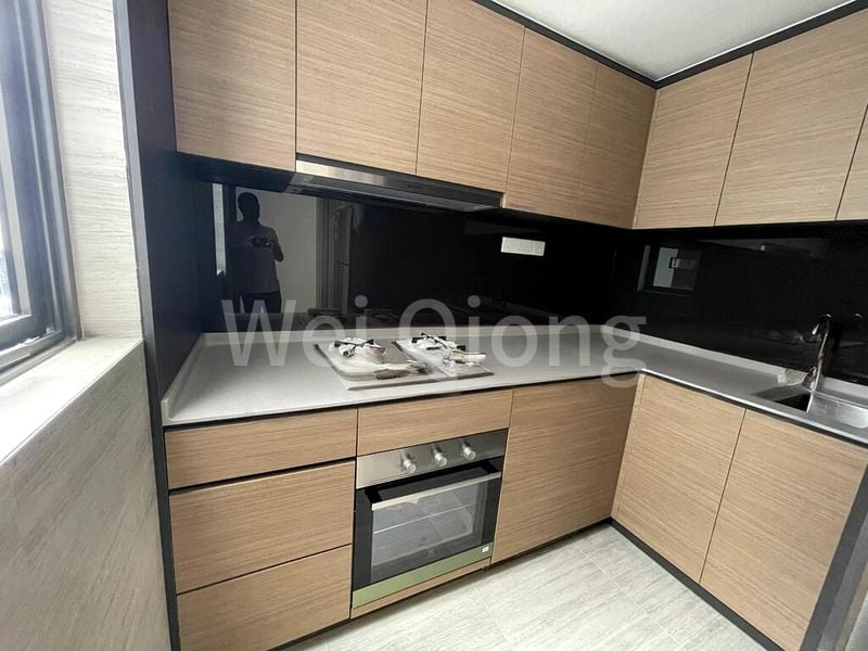 3 Bed Condo for Rent in  Midwood - Image 12