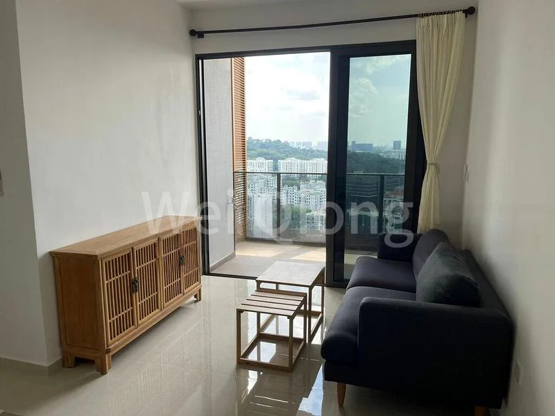 3 Bed Condo for Rent in  Midwood - Image 1