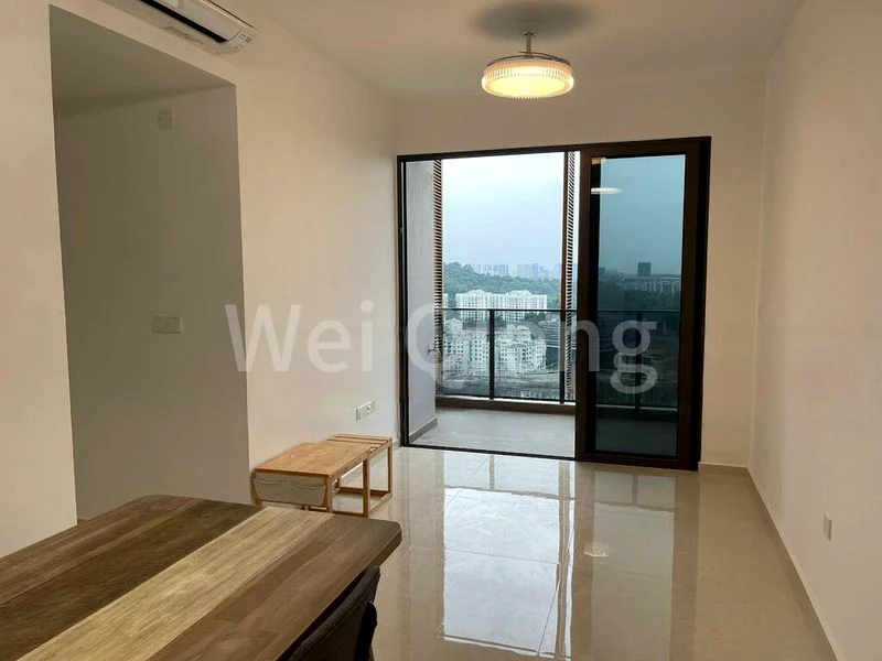 3 Bed Condo for Rent in  Midwood - Image 2