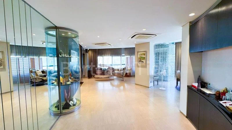 3 Bed Condo for Sale in The Draycott - Image 9