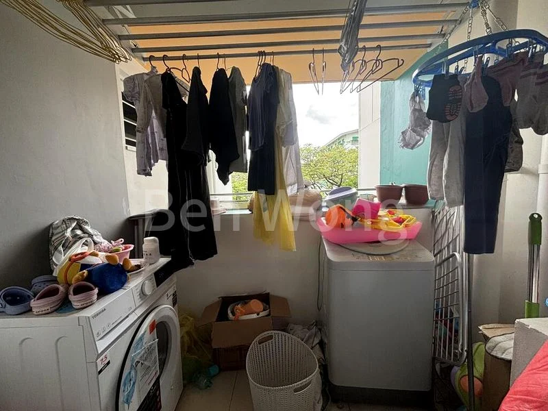 5 Room (5I) HDB for Rent in  572B Woodlands Avenue 1 - Image 9