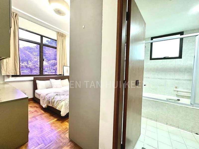 Master Room (Condo) for Rent in  Parc Oasis - Image 6