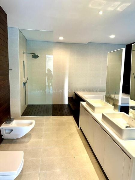 5 Bed Bungalow (Landed) for Rent in  Cove Way - Image 7