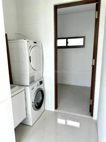 5 Bed Bungalow (Landed) for Rent in  Cove Way - Image 12