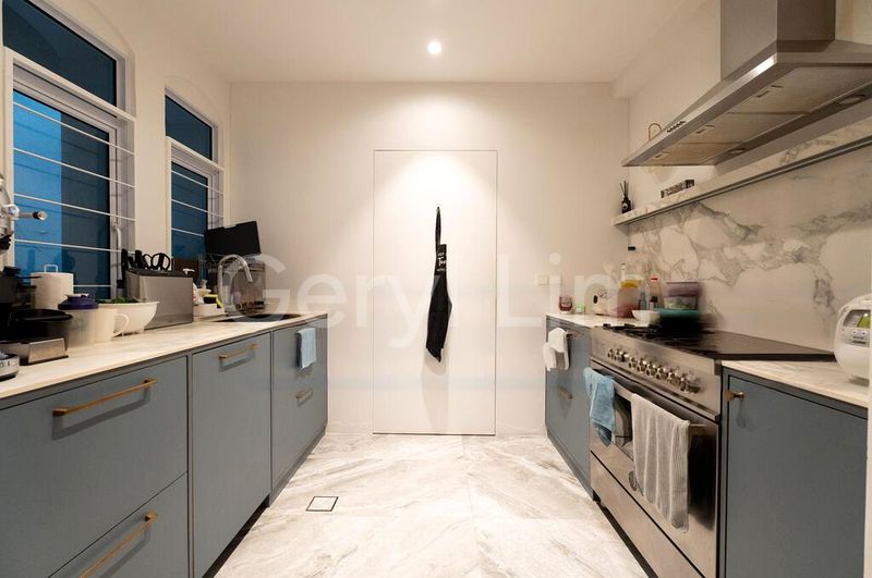 3 Bed Apartment (Condo) for Sale in  Chateau Le Fame - Image 7