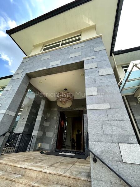 8 Bed Bungalow (Landed) for Sale in Gallop Park - Image 4