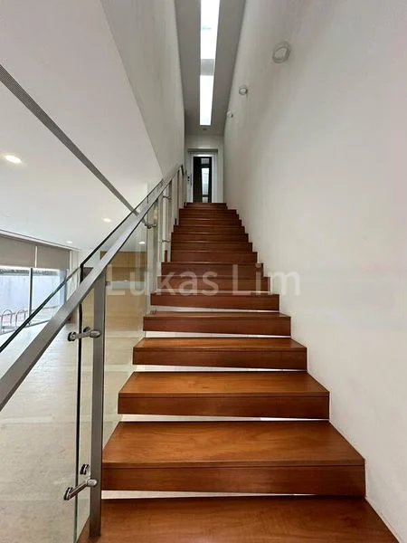 5 Bed Bungalow (Landed) for Sale in  Michaels' Residences - Image 9