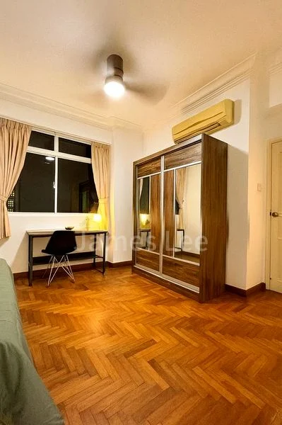 Master Room (Condo) for Rent in  La Crystal - Image 11