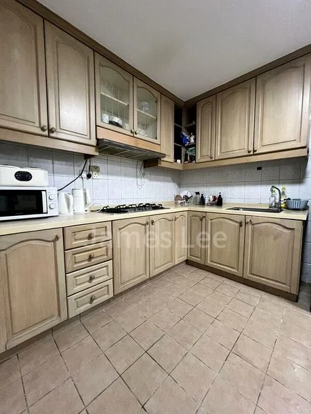 Master Room (Condo) for Rent in  La Crystal - Image 8