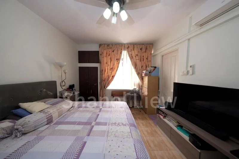 3 Bed Condo for Rent in  Loyang Valley - Image 5