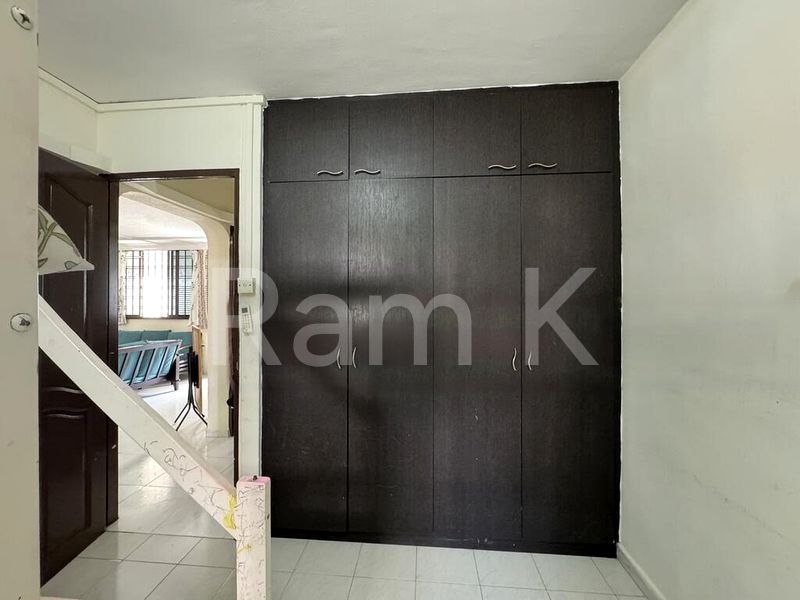 4 Room (4S) HDB for Sale in  154 Bishan Street 13 - Image 3