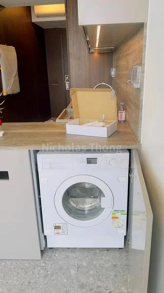 Master Room (Condo) for Rent in  One Pearl Bank - Image 7