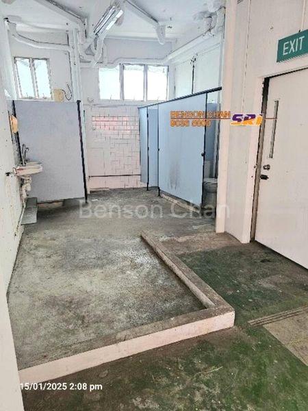 Light Industrial (B1) for Rent: Lam Thong Building - Image 3