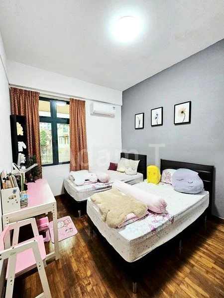 7 Bed Semi-Detached House (Landed) for Sale in  Lakeside Grove - Image 6