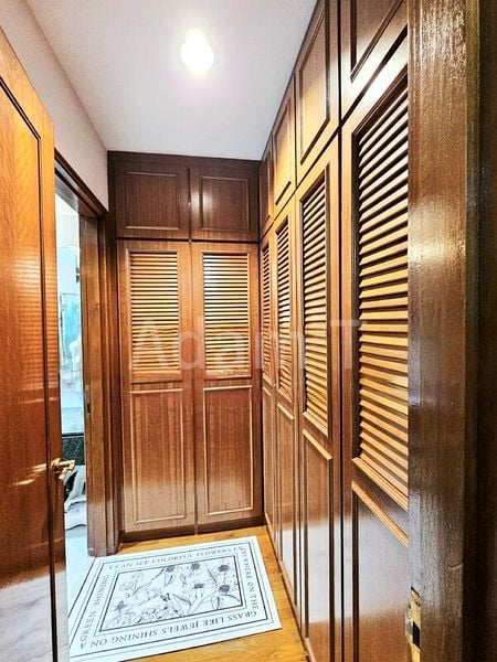 7 Bed Semi-Detached House (Landed) for Sale in  Lakeside Grove - Image 8