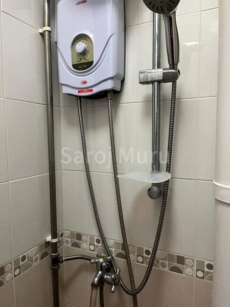 Common Room (HDB) for Rent in 204 Ang Mo Kio Avenue 3 - Image 6