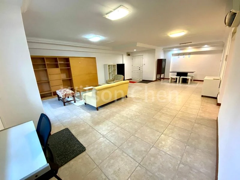 Executive HDB for Rent in  285D Toh Guan Road - Image 4