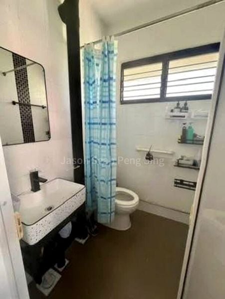 Common Room (HDB) for Rent in  354 Clementi Avenue 2 - Image 4