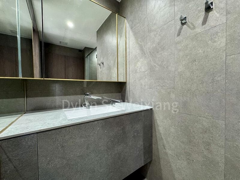 4 Bed Condo for Rent in  Midtown Modern - Image 13