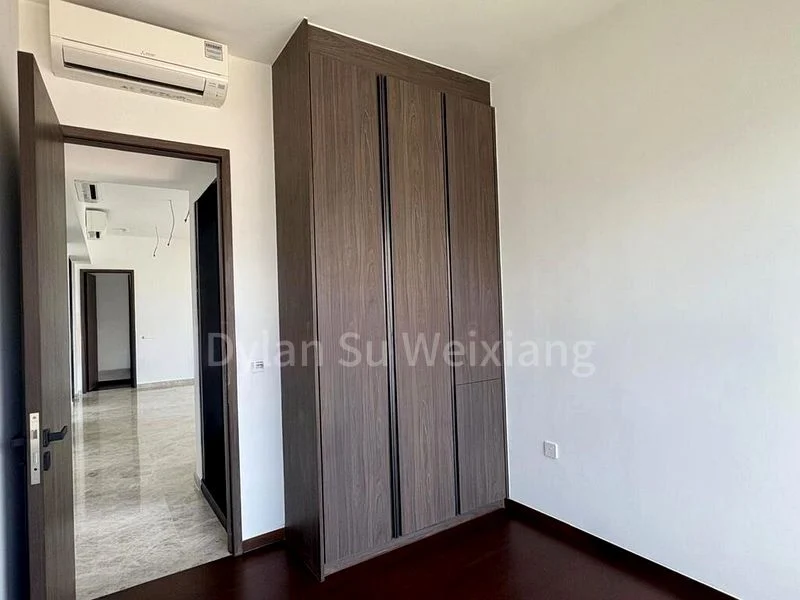 4 Bed Condo for Rent in  Midtown Modern - Image 3