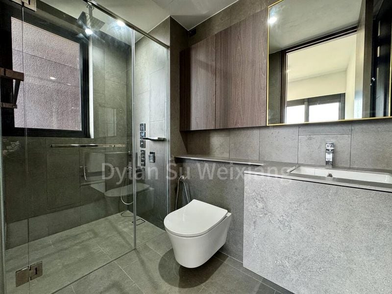 4 Bed Condo for Rent in  Midtown Modern - Image 10