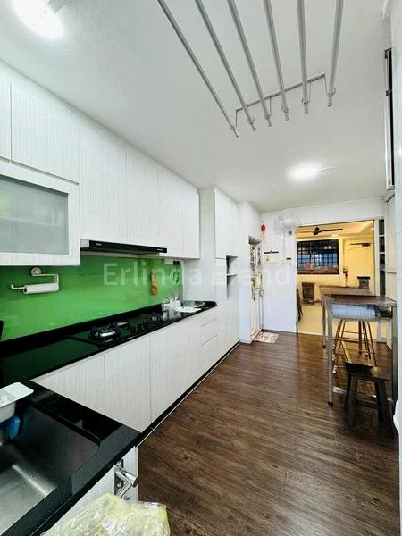 4 Room (4A) HDB for Sale in  401 Yishun Avenue 6 - Image 4