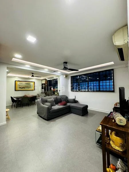 4 Room (4A) HDB for Sale in  401 Yishun Avenue 6 - Image 2