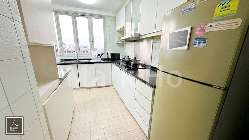 Common Room (Condo) for Rent in  Le Crescendo - Image 4