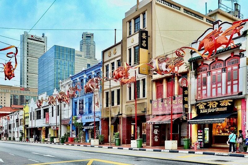 Shop / Shophouse for Sale: A few conservation shophouse units on Craig Road, Keong Siak Road, in the Chinatown district. - Image 1