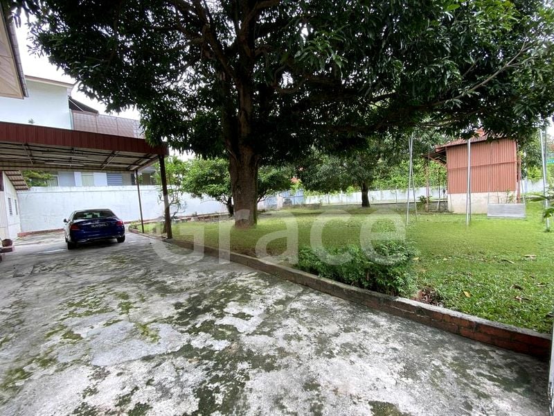 7 Bed Bungalow (Landed) for Sale in  Parkstone Road - Image 4