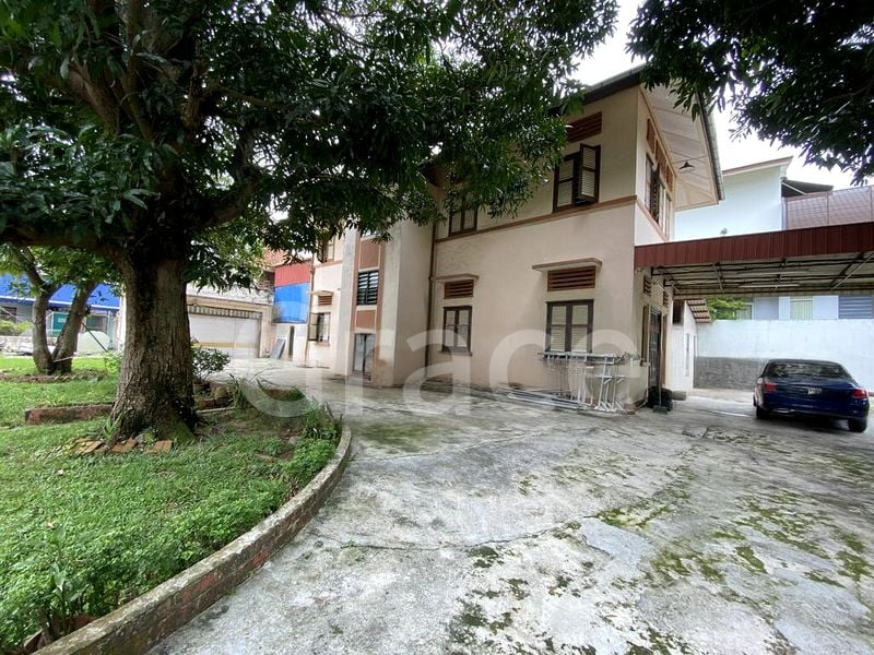 7 Bed Bungalow (Landed) for Sale in  Parkstone Road - Image 1