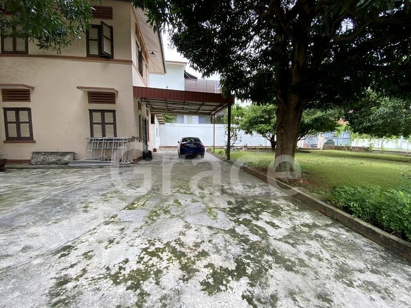 7 Bed Bungalow (Landed) for Sale in  Parkstone Road - Image 2