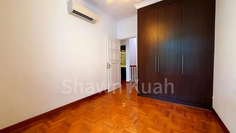 4 Bed Townhouse (Landed) for Rent in  Chancery Grove - Image 1