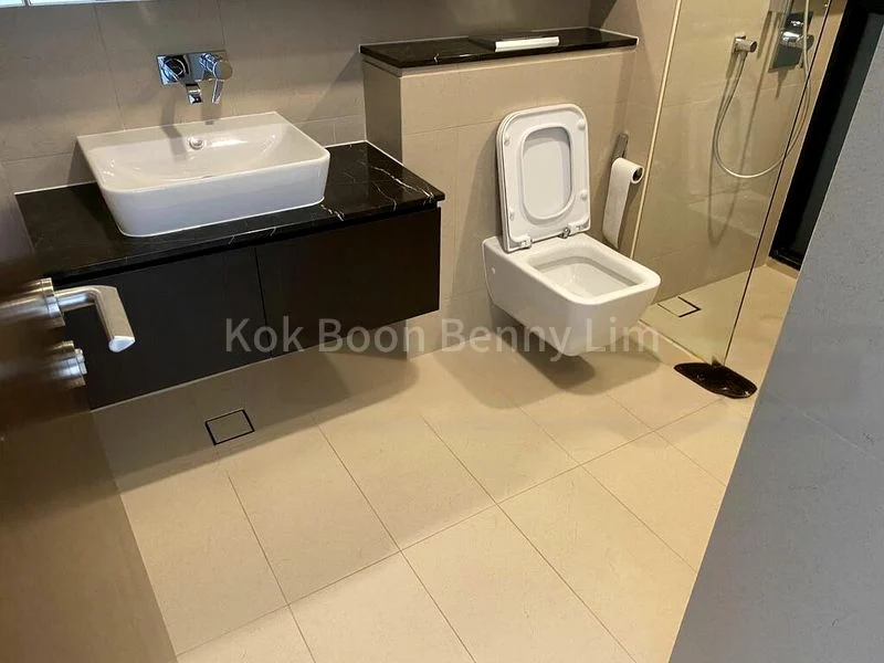 2 Bed Condo for Rent in  Spottiswoode Residences - Image 11