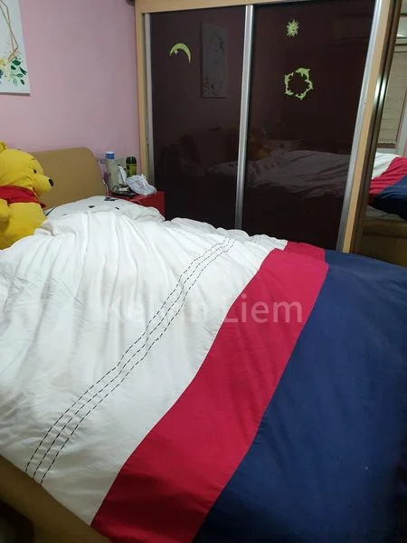 Common Room (HDB) for Rent in  128 Bukit Merah View - Image 1