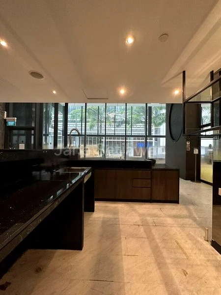 Food & Beverage for Rent: Crown at Robinson - Image 4