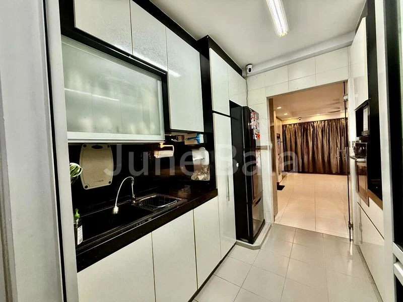 Premium HDB for Sale in  270C Punggol Field - Image 2