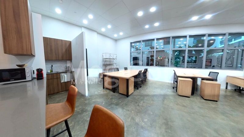 Meissa: 1,200 Sq Ft Retail Shop for Rent on 4th Street - Image 12