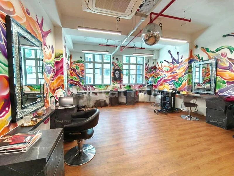 Shop / Shophouse for Rent: A Vibrant, Spacious Deluxe Shophouse with Lift Access in the CBD - Image 1