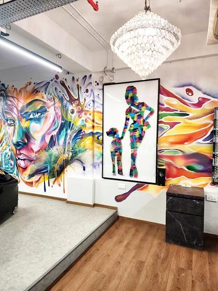 Shop / Shophouse for Rent: A Vibrant, Spacious Deluxe Shophouse with Lift Access in the CBD - Image 4