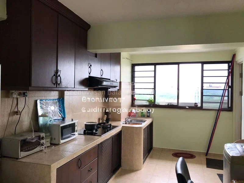 3 Room (3I) HDB for Rent in  2 Hougang Avenue 3 - Image 2